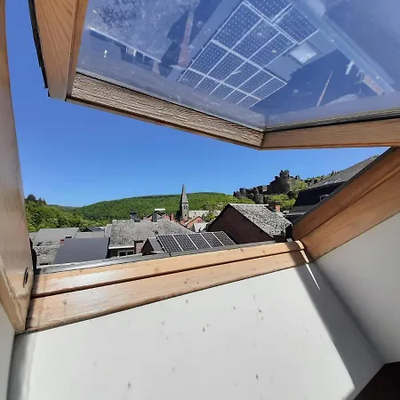 Au Bord De L'ourthe Apartman